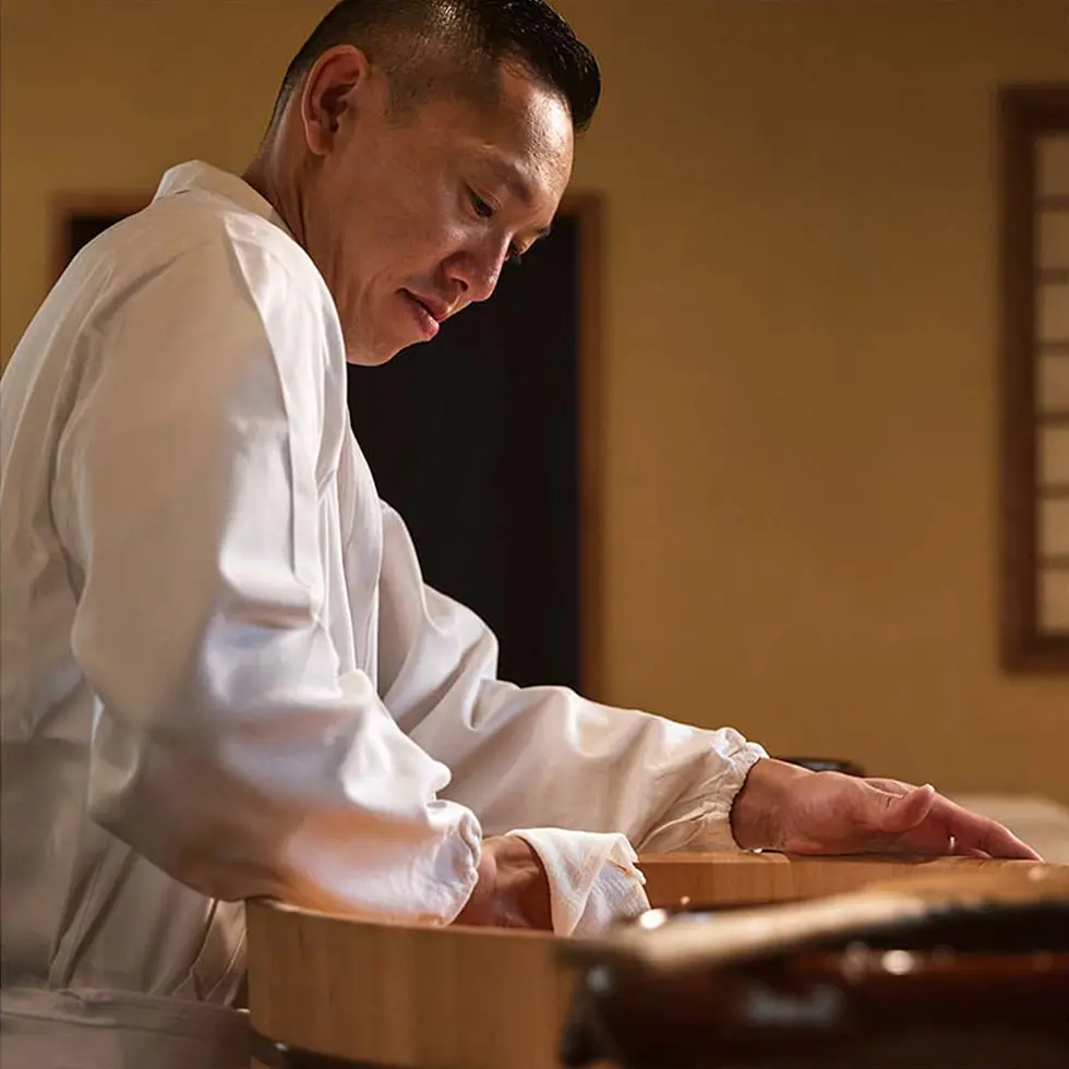A TENSHOU chef at the counter
