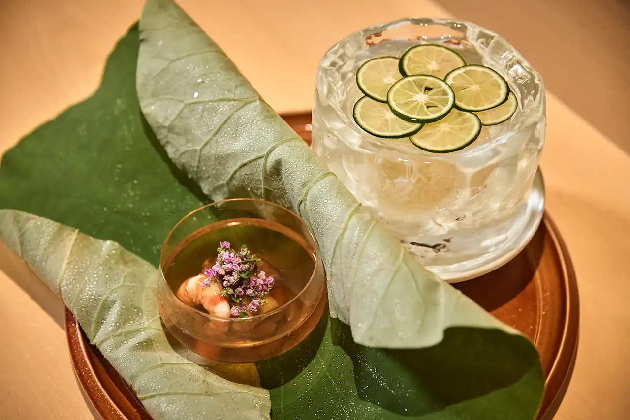 Chilled Flower Noodles in Hand-Carved Ice